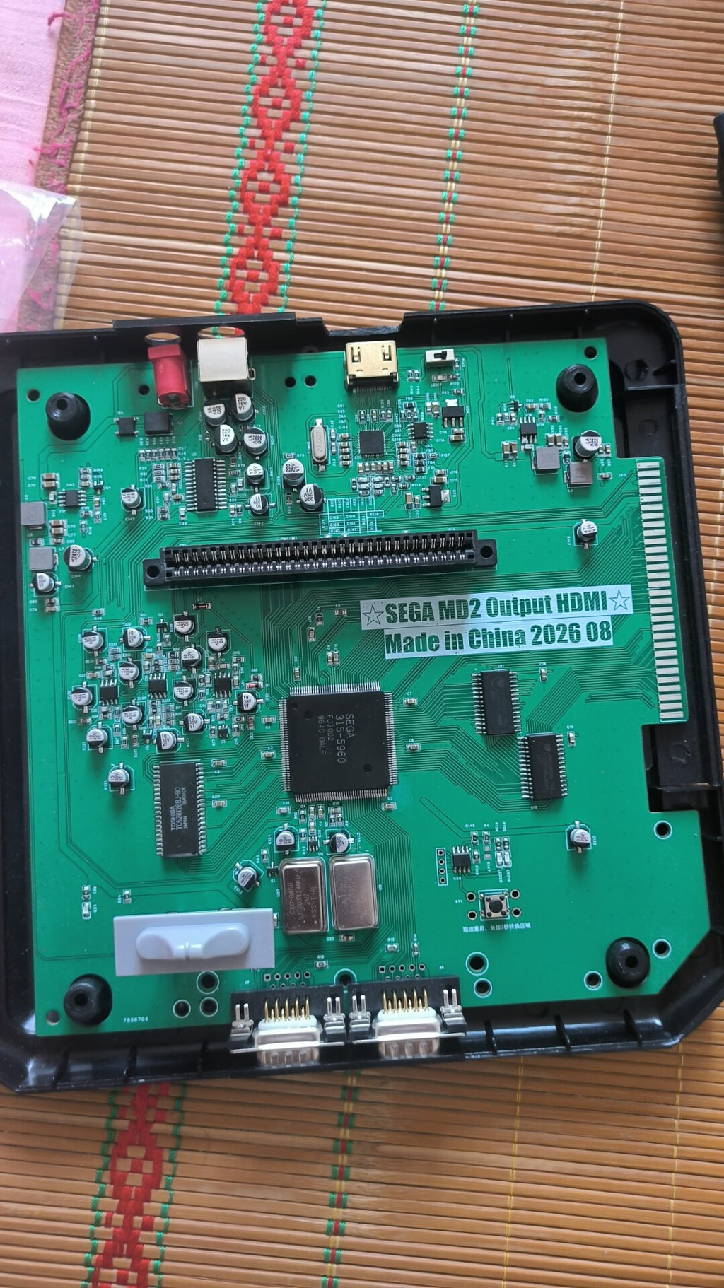 Mega Drive / Genesis VA4 HDMI — Original SEGA 315-5960 Chipset