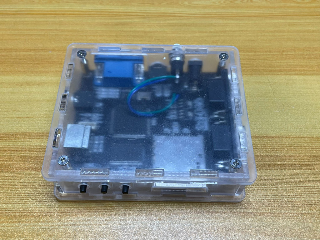 ZXUNO VGA 2M - Multi-Soft Core FPGA 8-Bit Console