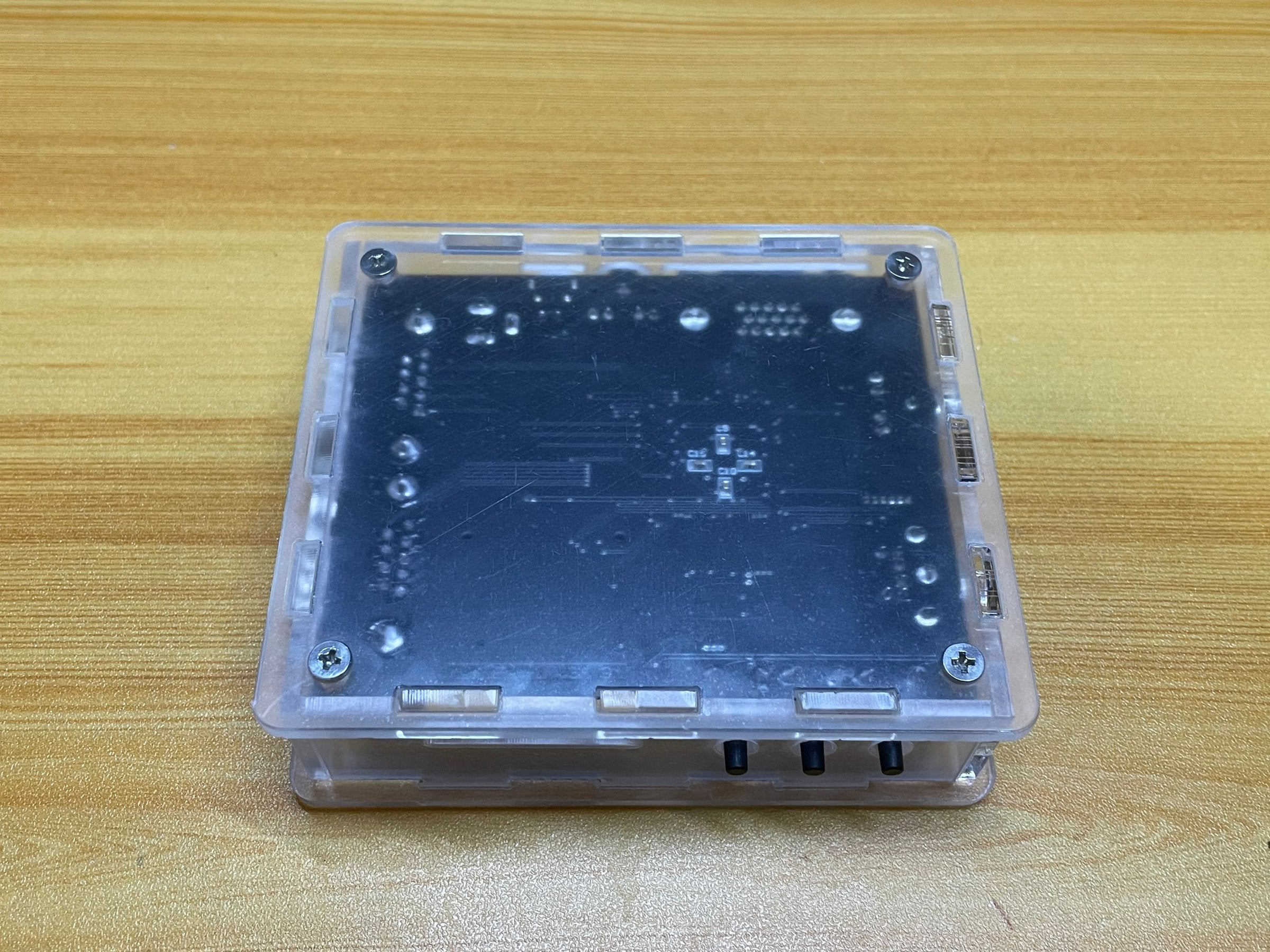 ZXUNO VGA 2M - Multi-Soft Core FPGA 8-Bit Console