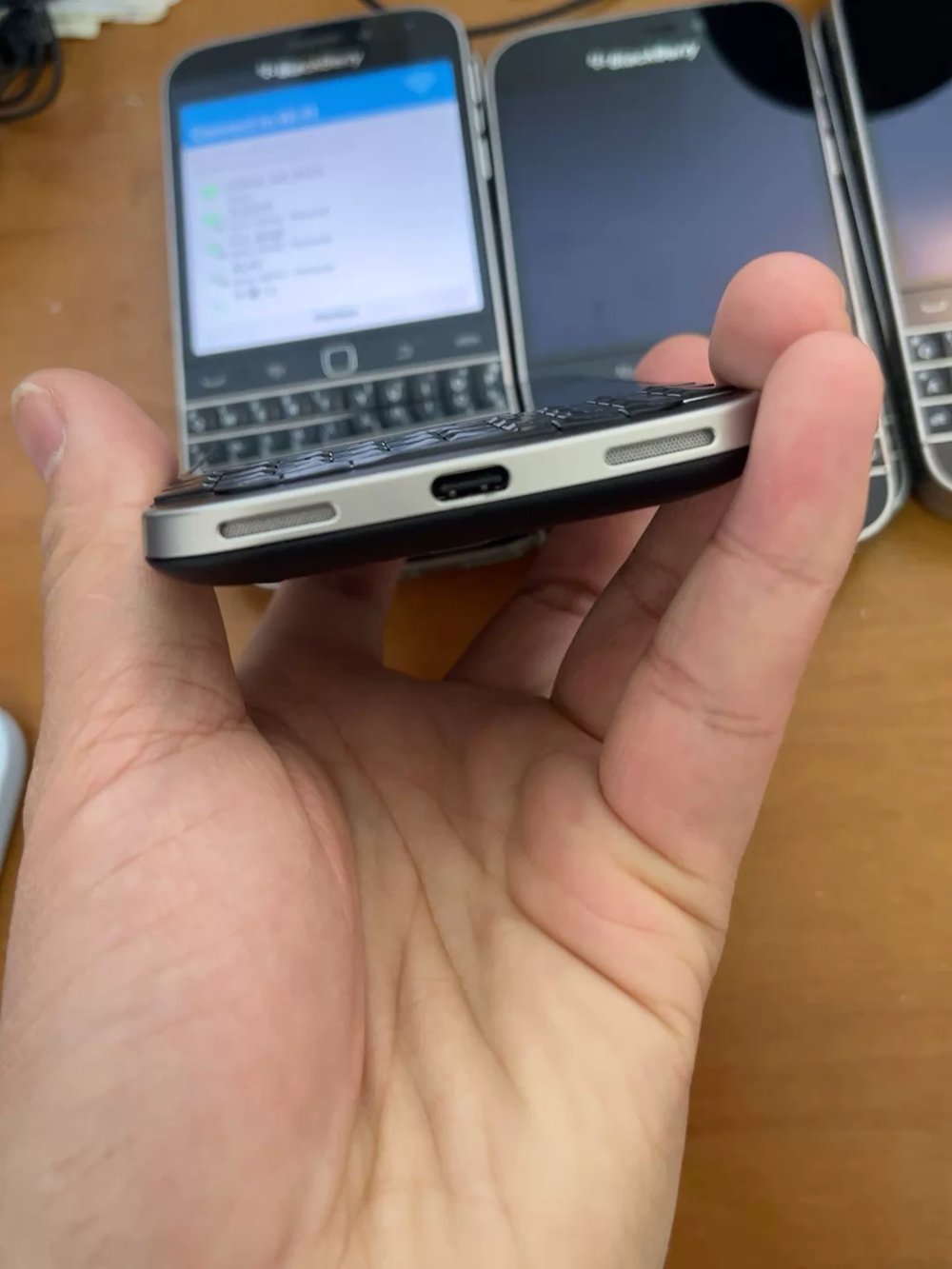 Zinwa Q25 | BlackBerry Q20 Android 14 Mod
