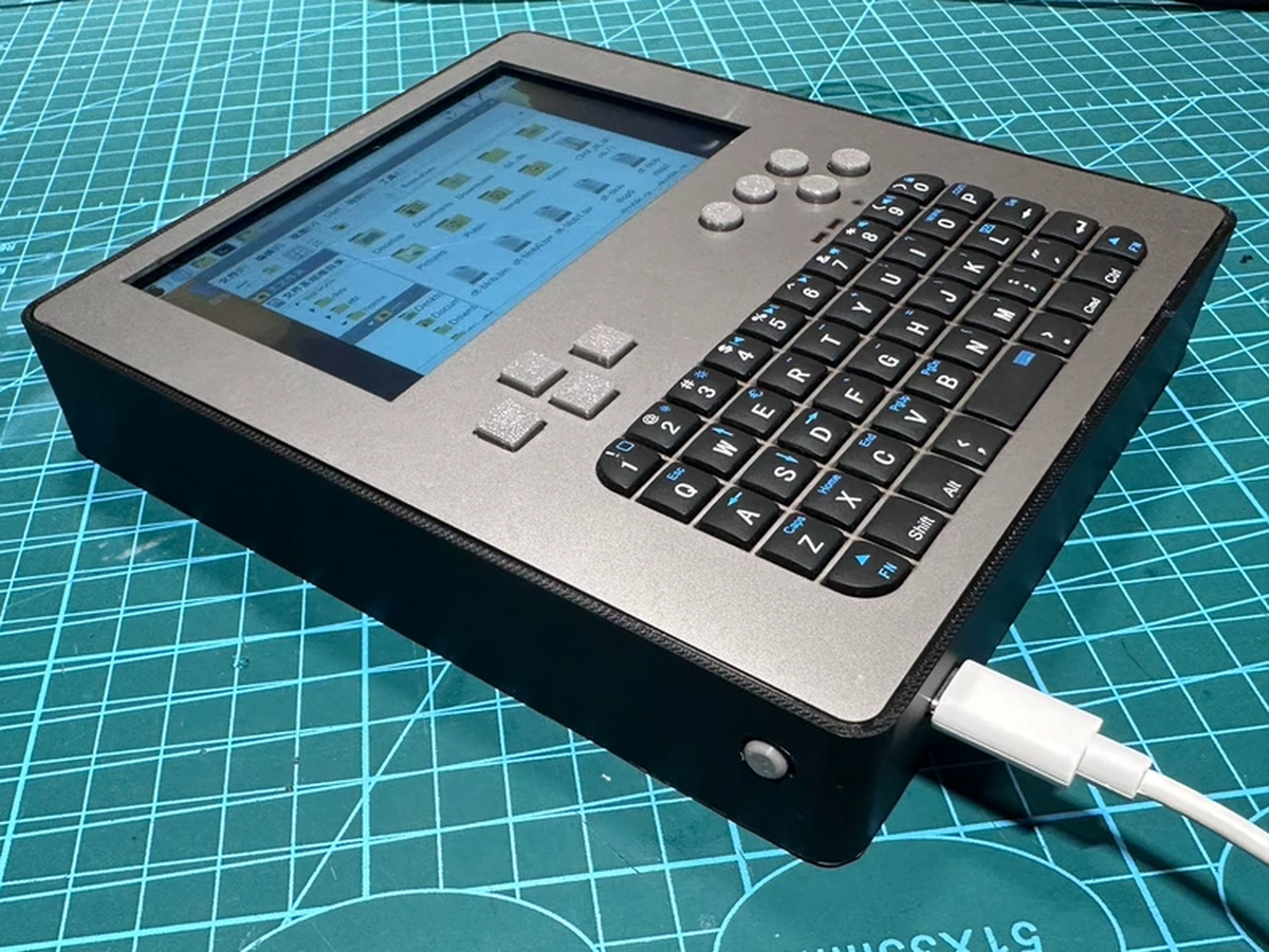 uConsole Handheld Barebones