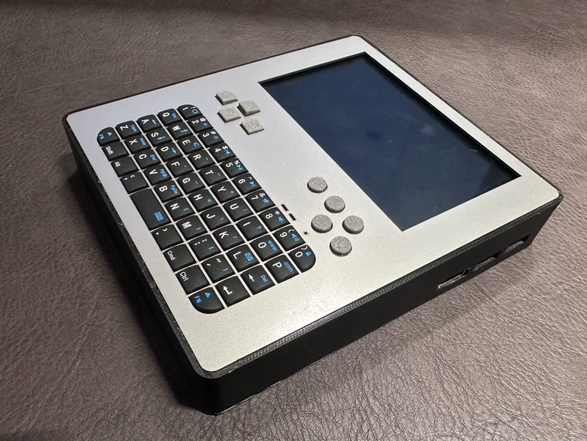 uConsole Handheld Barebones