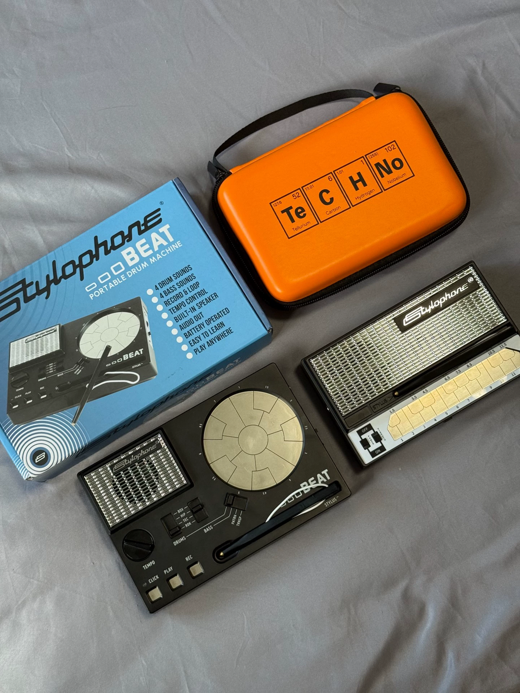 Stylophone Synthesizer + BEAT Drum Machine Set